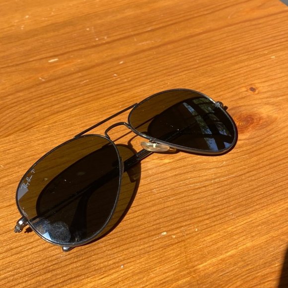Ray-Ban Aviator Classic Black Metal Sunglasses main image 4